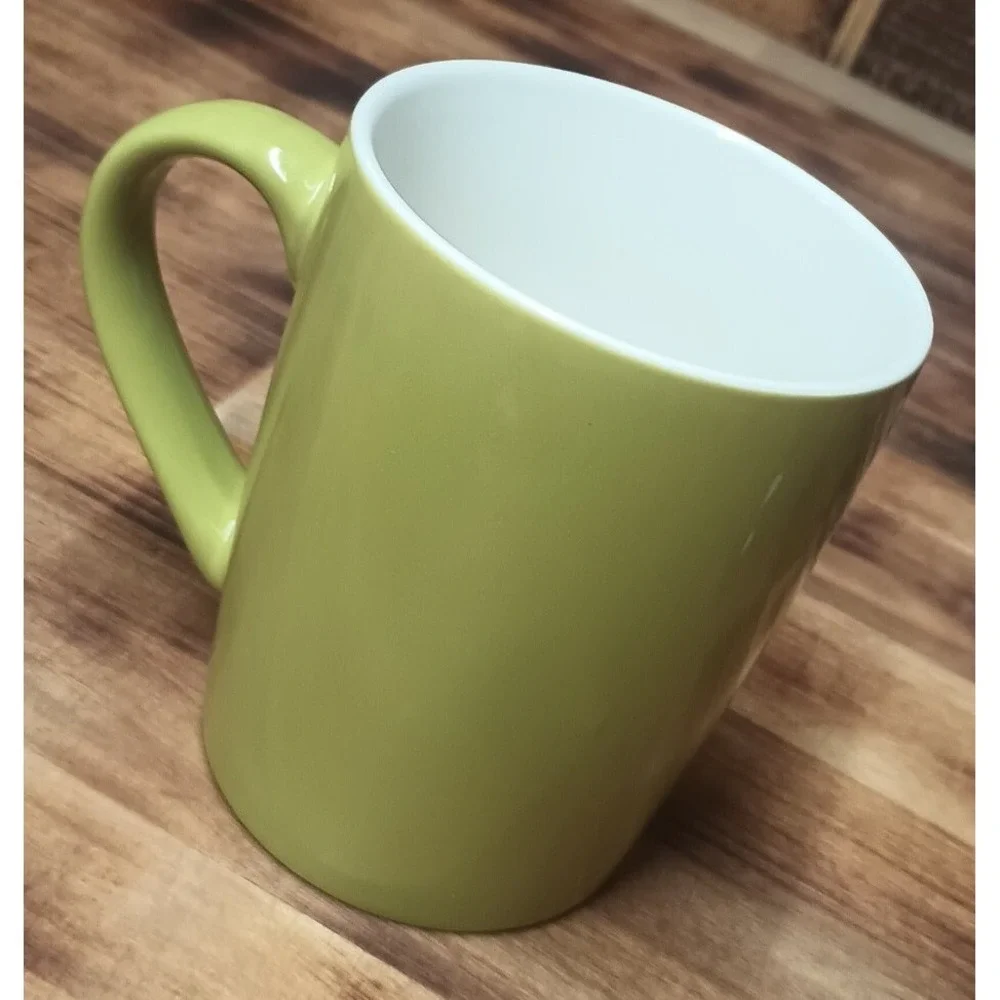 Starbucks 2021 Classic Green 10oz Coffee Mug Tea‎ Cup With Green Mermaid Logo
